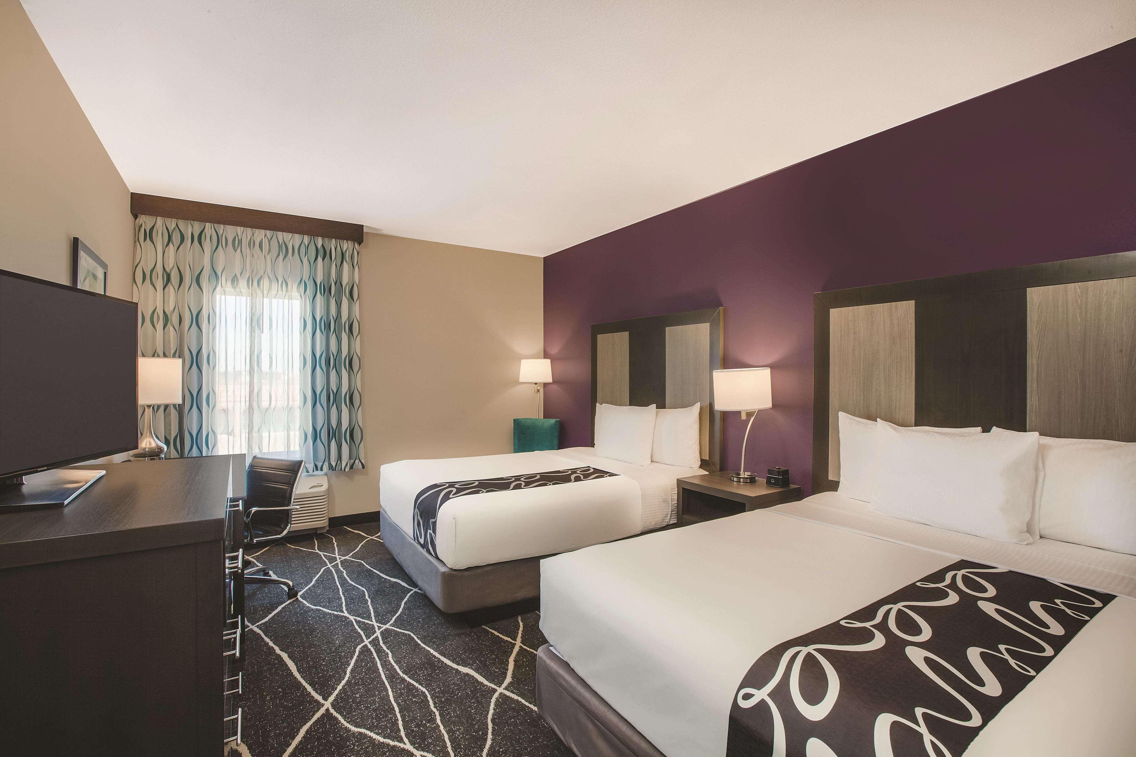 La Quinta By Wyndham Dallas Northeast-Arboretum Garland Extérieur photo