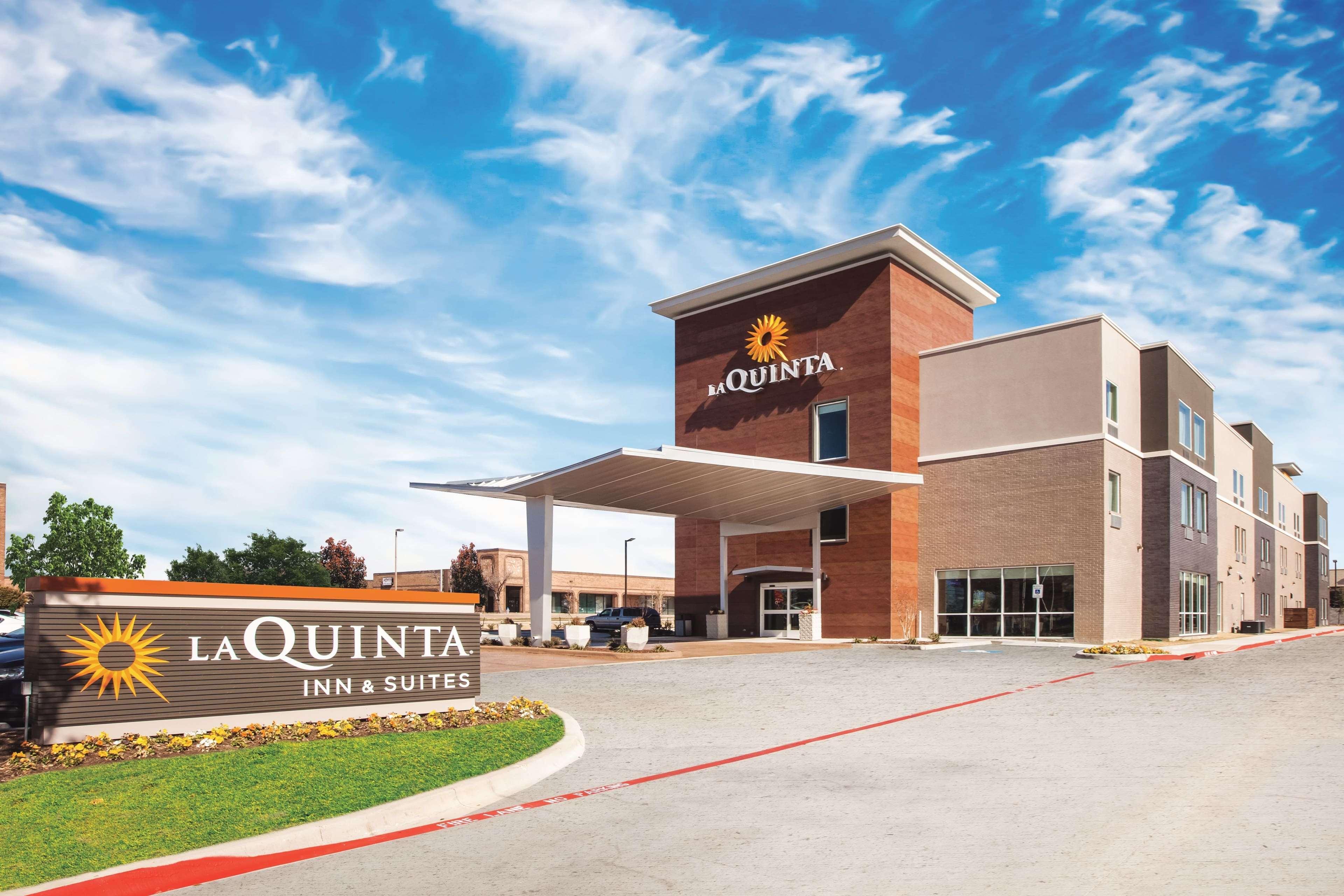 La Quinta By Wyndham Dallas Northeast-Arboretum Garland Extérieur photo